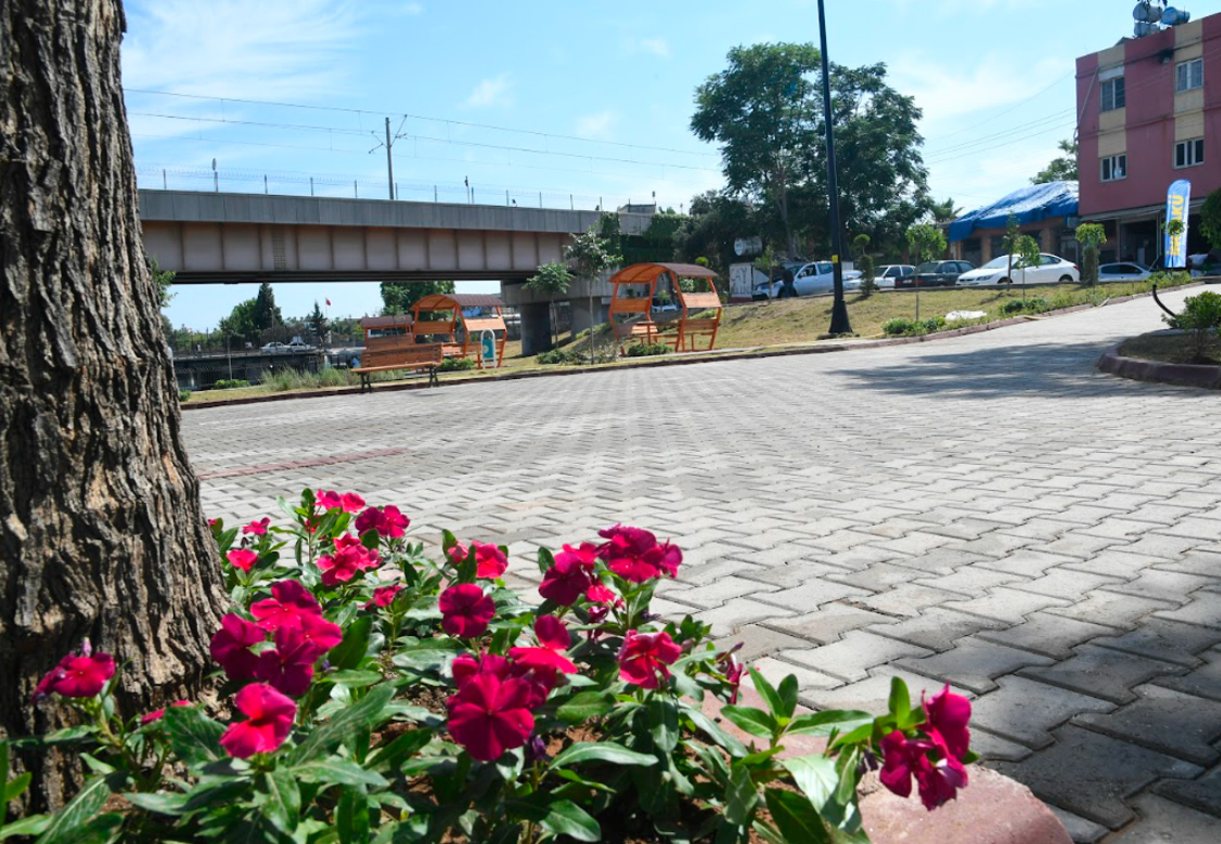 Adana Regulus Peyzaj